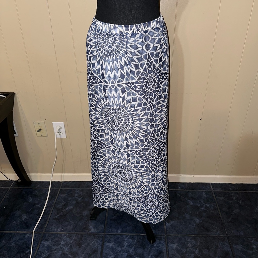 BNWT Gap Maxi Skirt, Size XXL